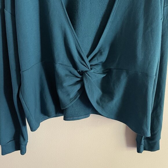 Beyond Yoga Womn XL Majestic Blue Plot Twist Reversible Pullover Sweatshirt NWOT - Picture 3 of 10